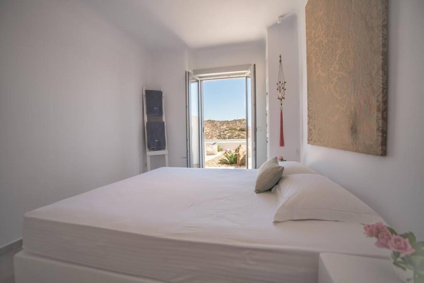 Villa Sole, Pool, Jacuzzi, Seaview Stelida  Exterior photo